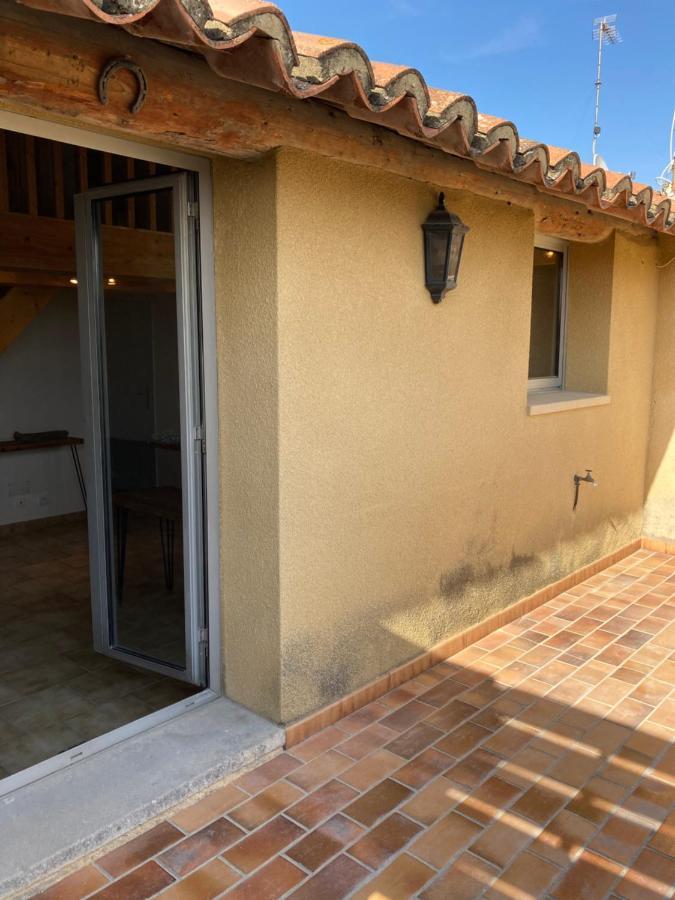 Entraigues-sur-la-Sorgue Grande Terrasse Clim Parking Prive Smart Tv, Local Velos מראה חיצוני תמונה